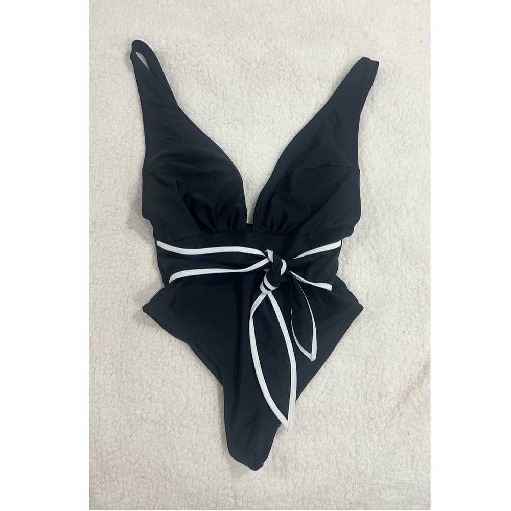 Black and White One Piece Swimsuit - Picture 3 of 6